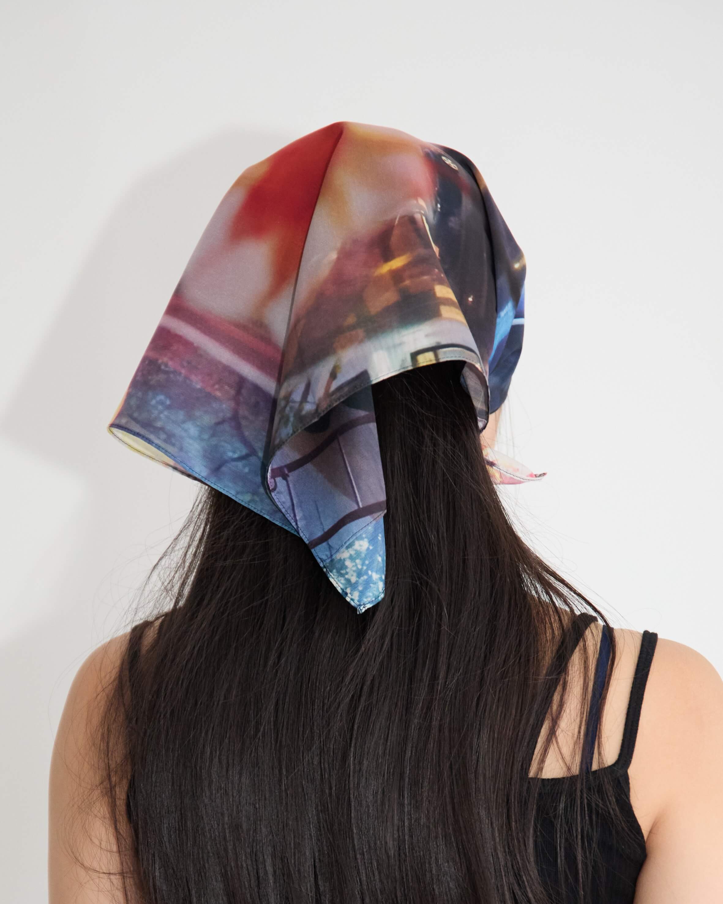 LY Postcard scarf