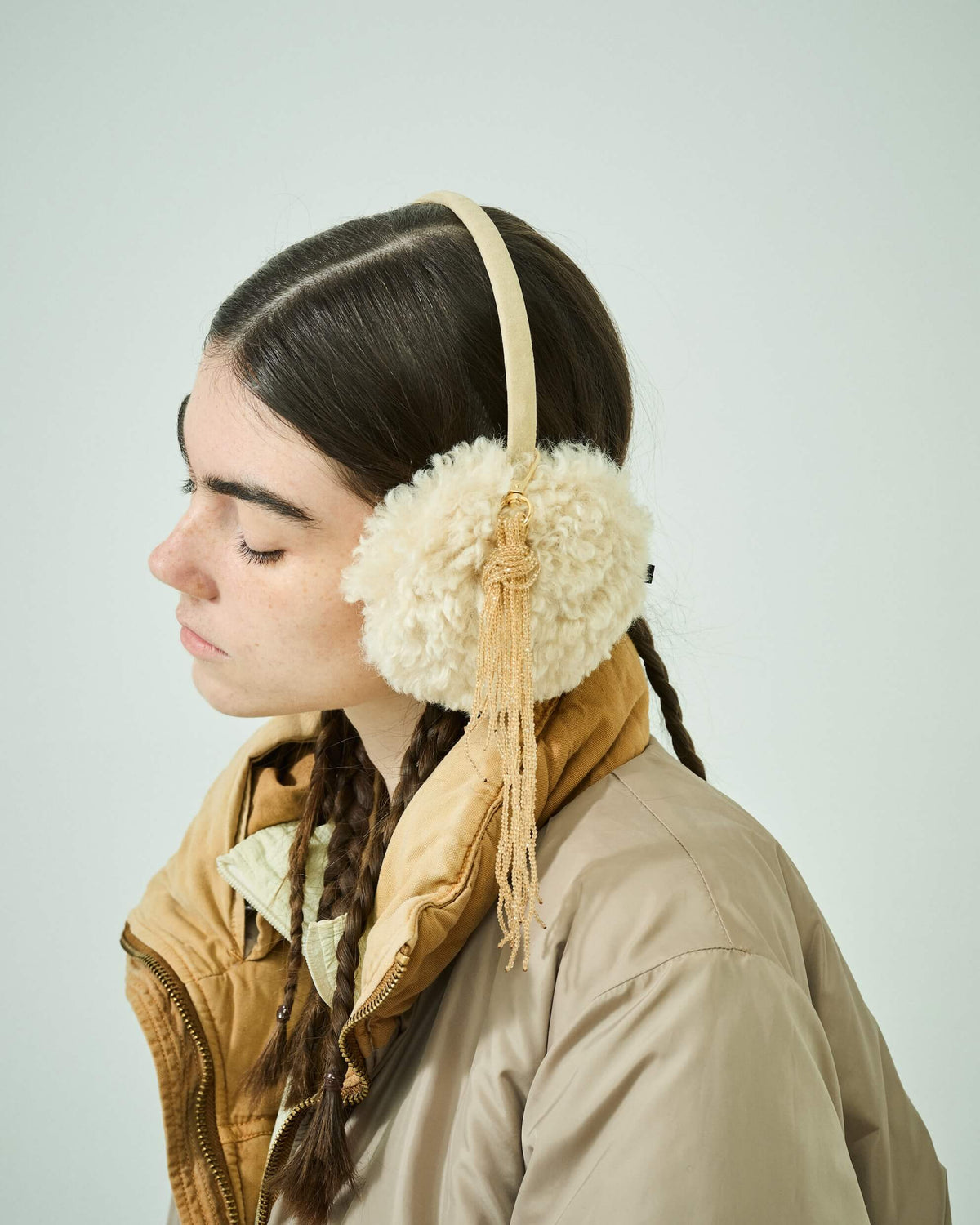 Lamb earmuff