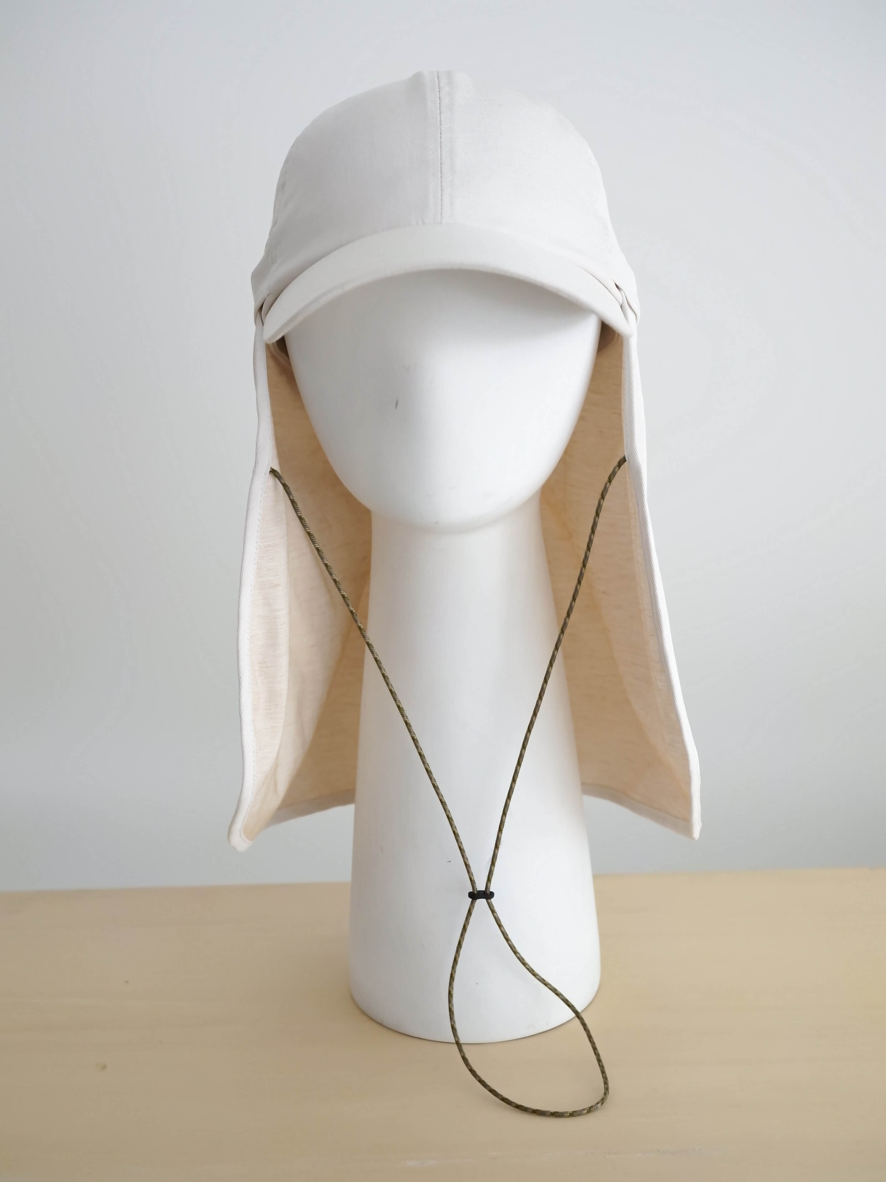 LY Toldo Cap