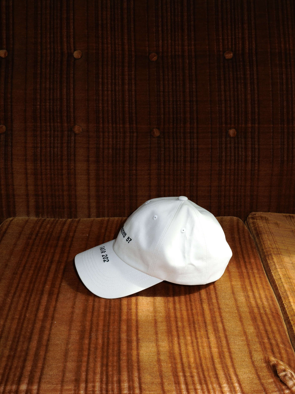 Sign cap