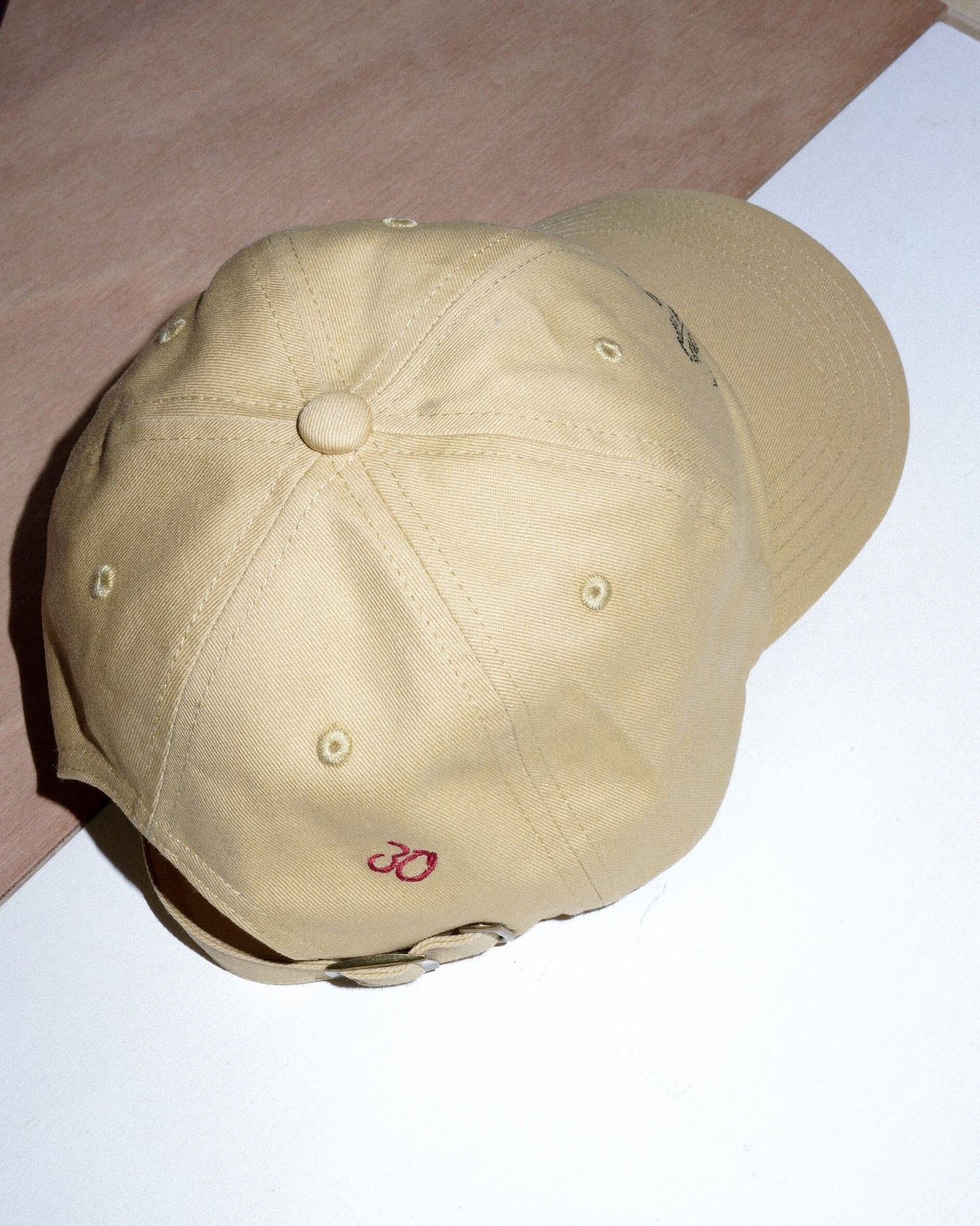 LY Letter cap