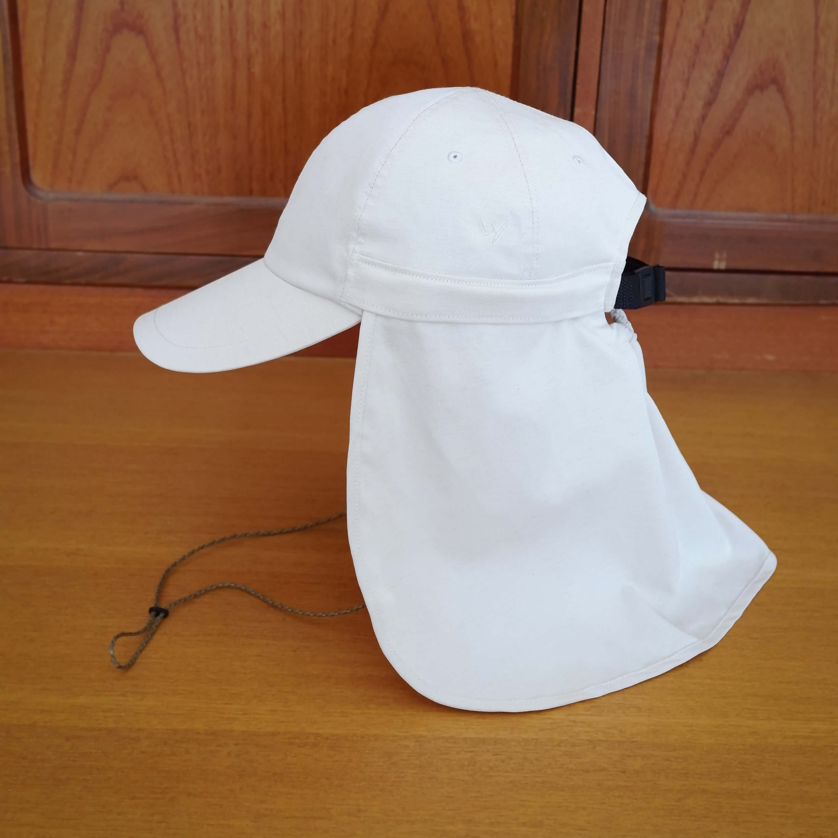 LY Toldo Cap
