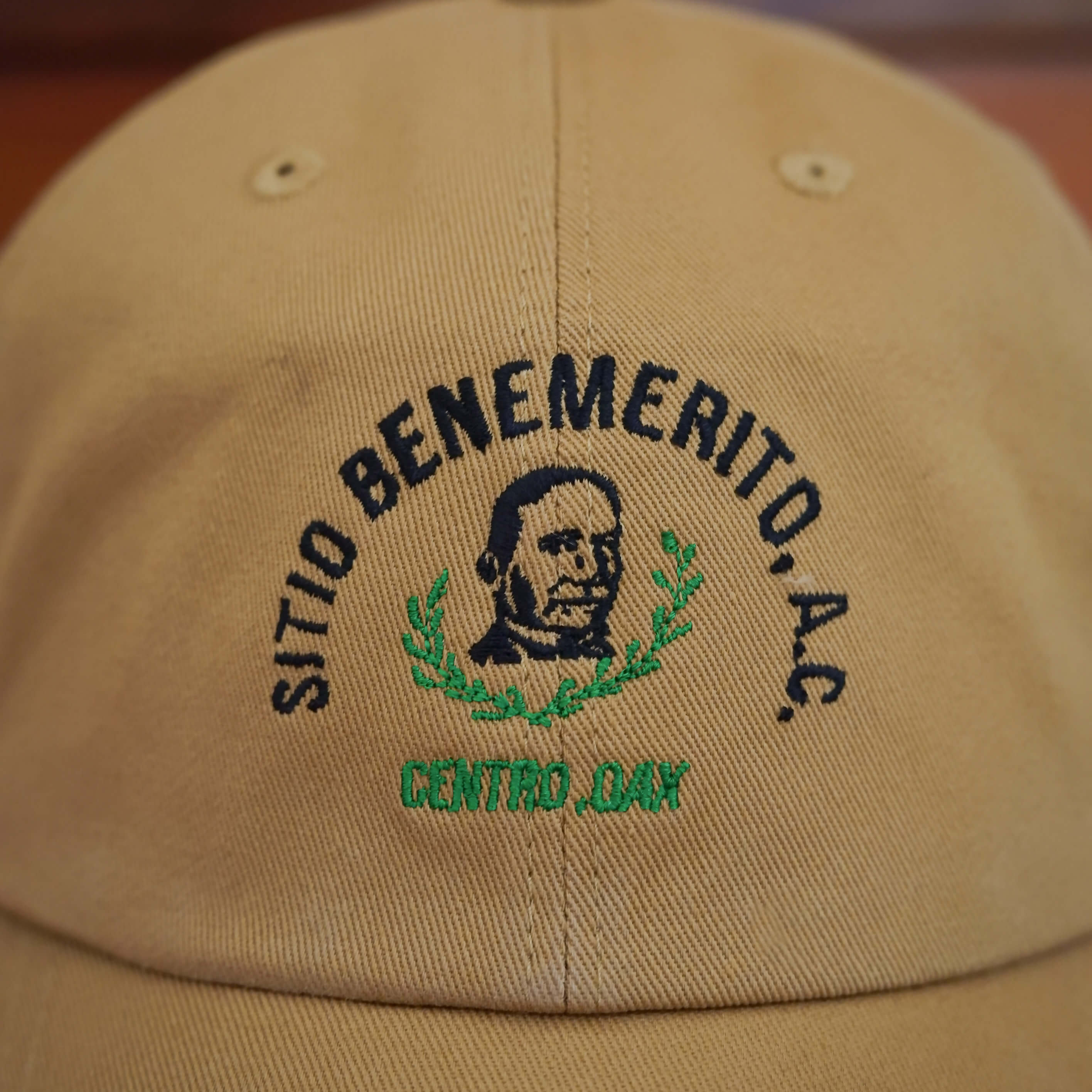 LY Letrero Cap