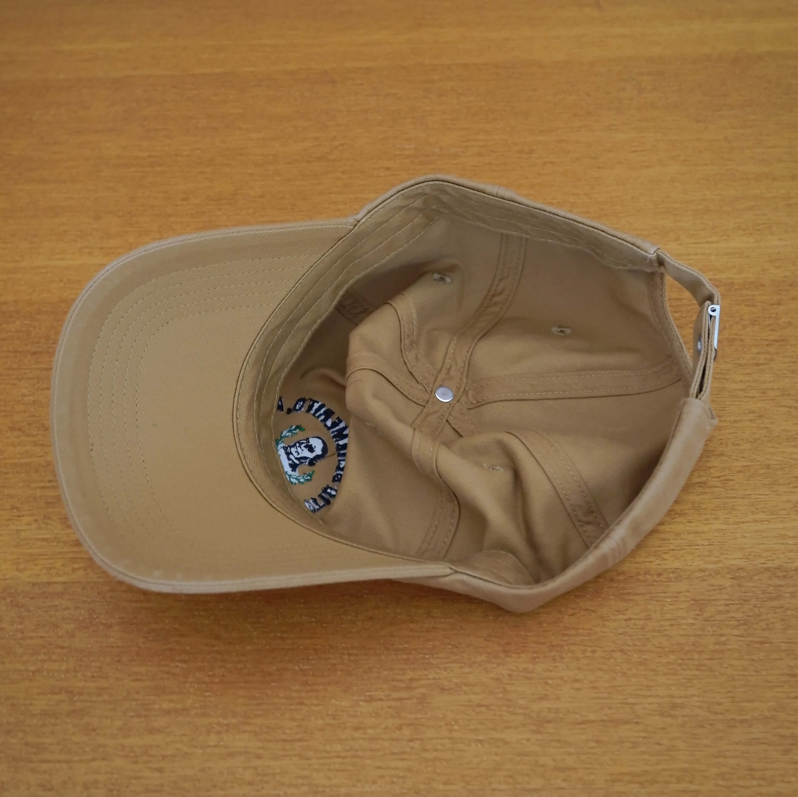 LY Letrero Cap